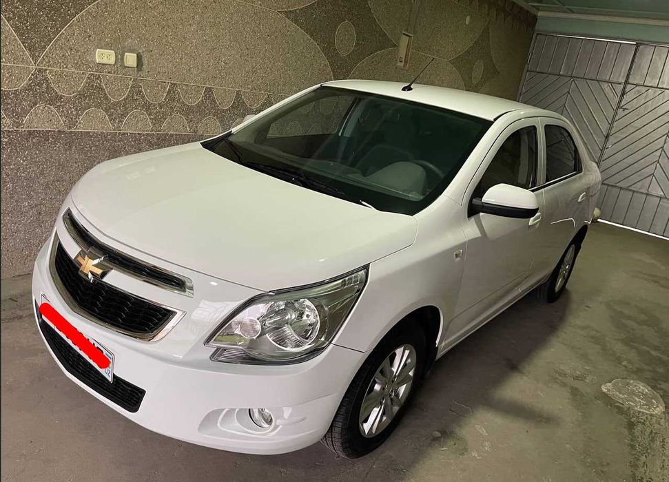 Cobalt 2024 4-pozitsiya  Rangi oq 11 150$