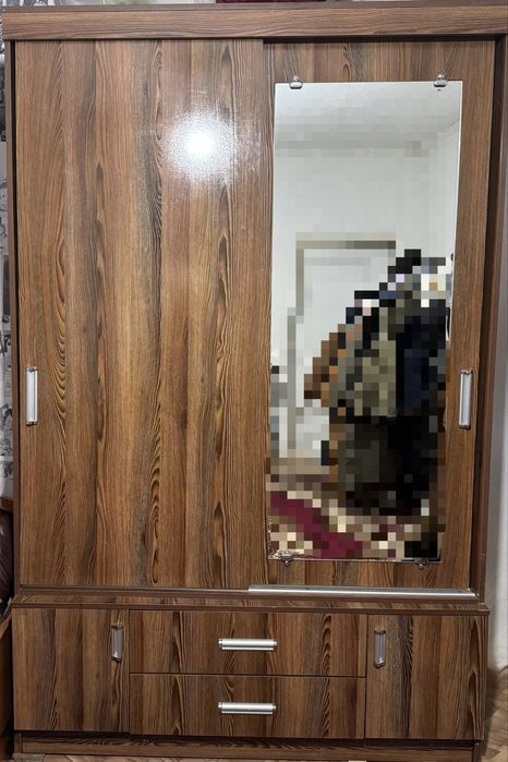 Продам шкаф в хорошем состоянии б/у