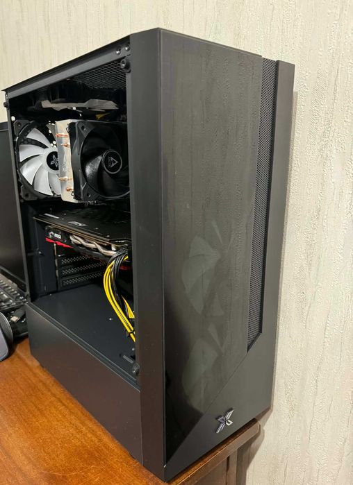 Компютър Ryzen 7 3700X / GTX 1060 6GB / 16GB RAM / 256 SSD / 1TB HDD