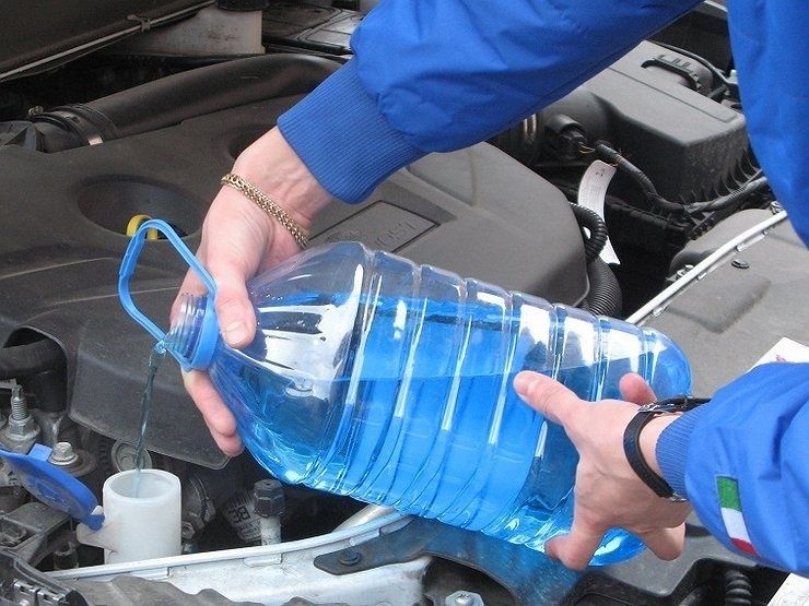 Незамерзающая жидкость!