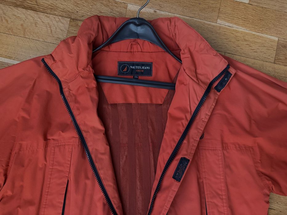 Мъжка ветровка с прибираща се качулка, непромокаемо, не запарва XL-XXL