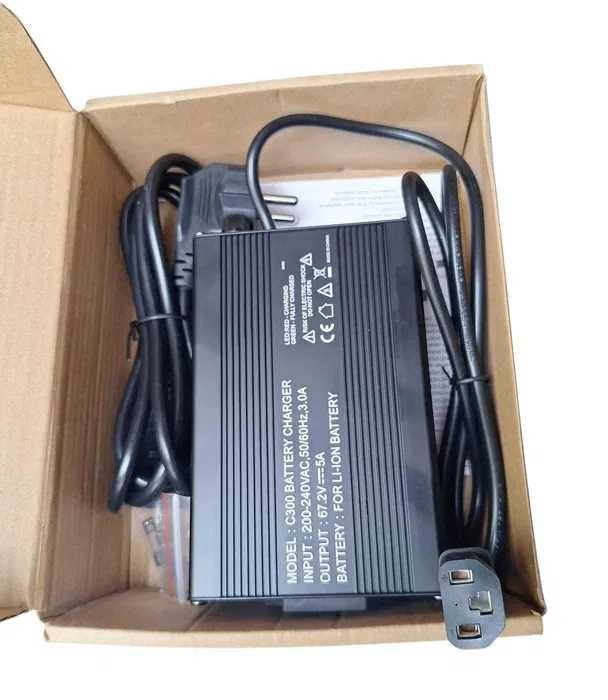 Incarcator profesional 60V 5A baterii Lithium-Ion – compatibil Trotty,