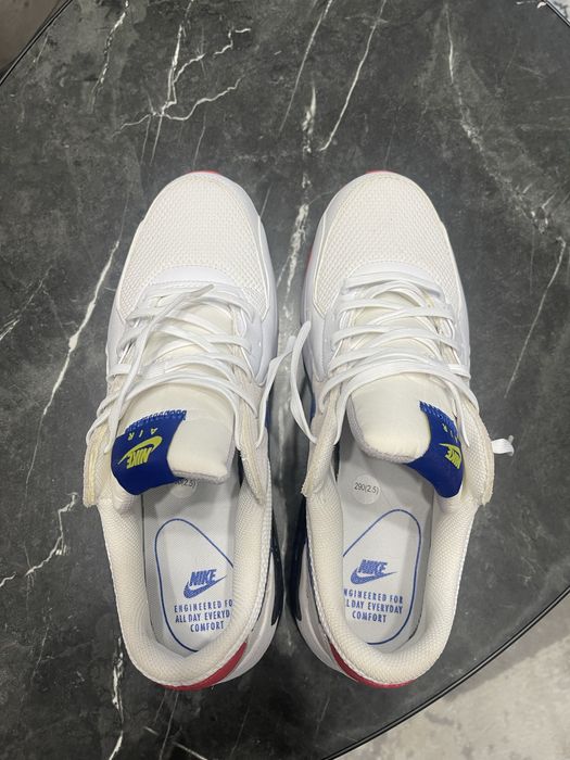 Продам новые Nike AirMax