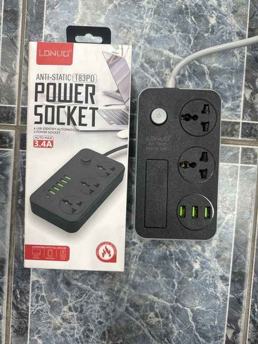 Универсальный сетевой фильтр удлинитель на 2 розетки, 3хUSB