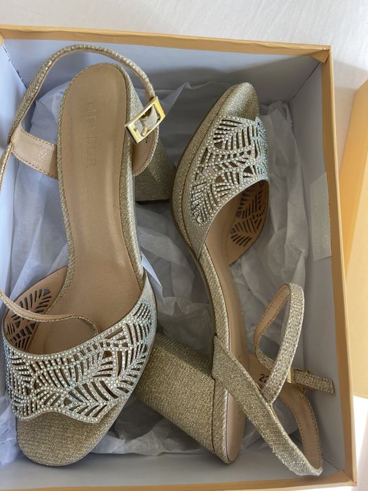 Обувки сандали висок ток gianni 38