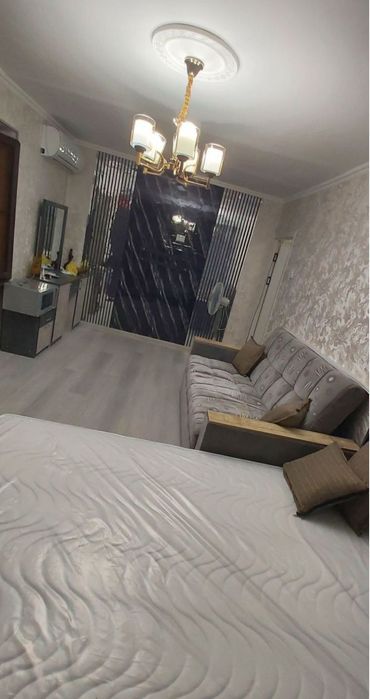 Квартира продаётся Чиланзар 24 квартал 1/5/5 балкон 2*6 ор алмаз ресто