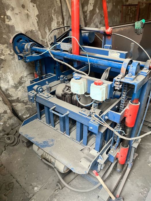 Новый станок по изготовлению шлакоблоков