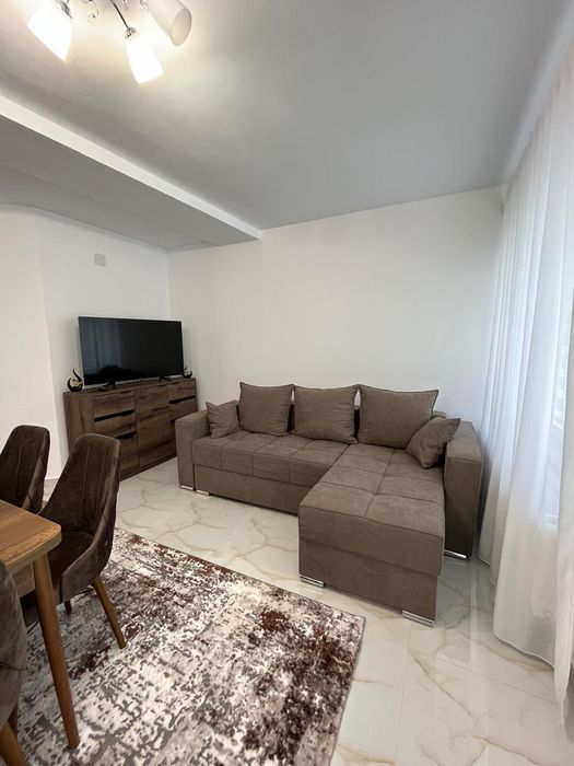 Apartament de închiriat