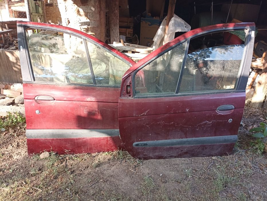 Врати за Renault megan