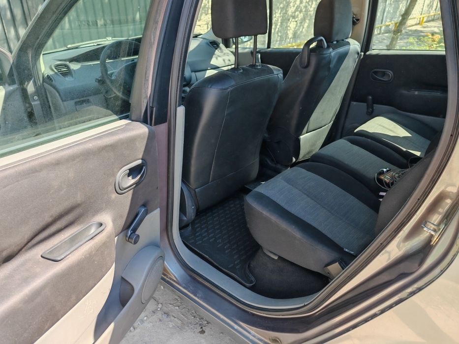 Renault Scenic 2,1.5 dci an 2006