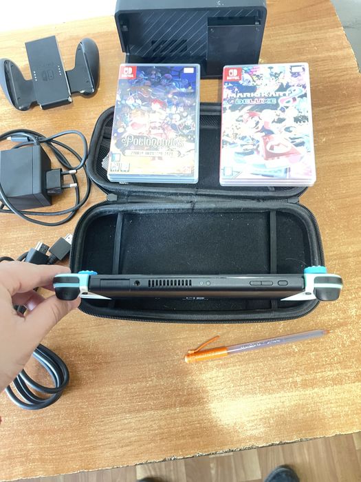 Продам игровую приставку