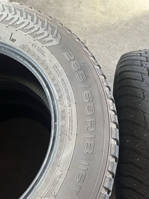 Продам шины шипы r18 285/60