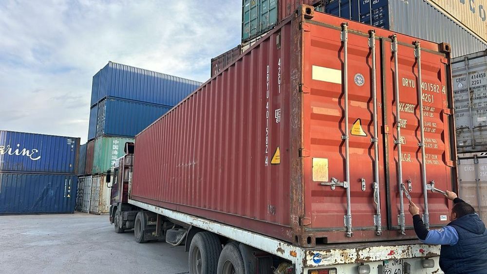 2  контейнер сатылады