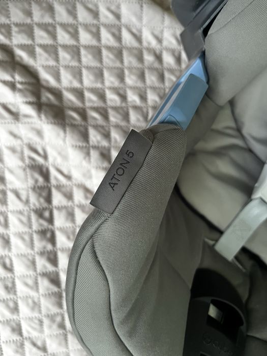 Кошница за новородено CYBEX Aton 5