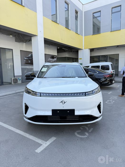 Dongfeng EP 008 Max 2026/05 Gibrid sotuvda tayyor