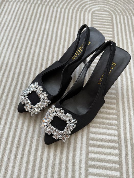 Продам новую обувь, размер 36