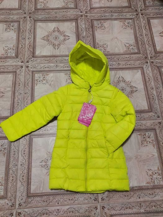 Пальтишко на весну девочке