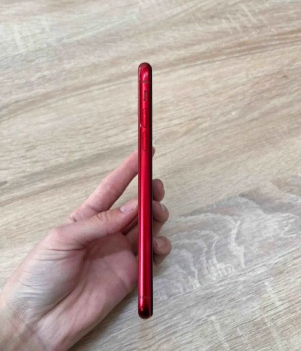 Айфон xr 64гб  срочно