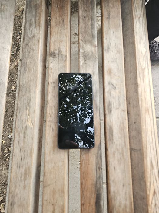 Продам Xiaomi Poco X7 Pro