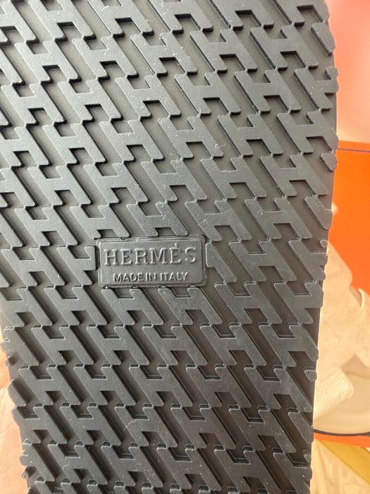 Papuci Hermes