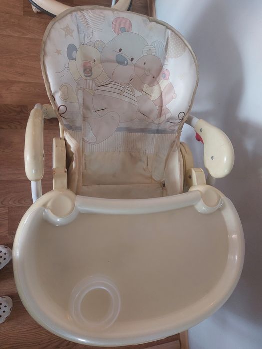 Продам детский столик