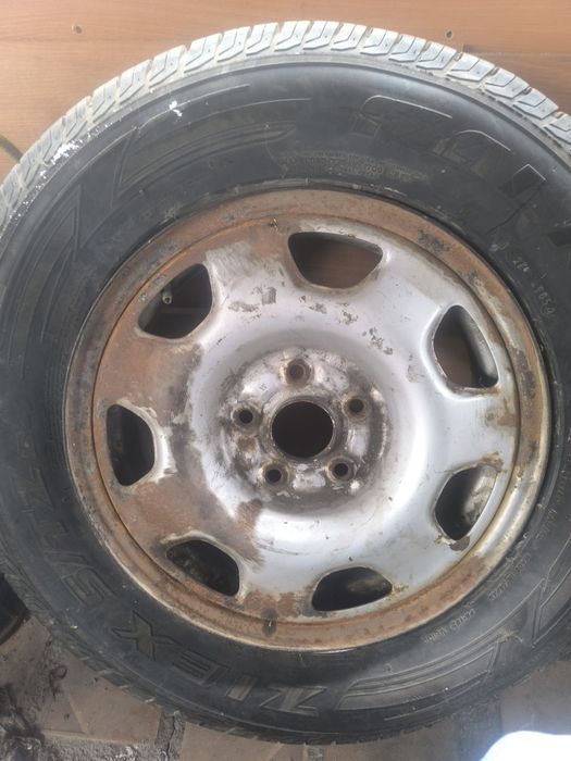 Шины разных размеров одинчки