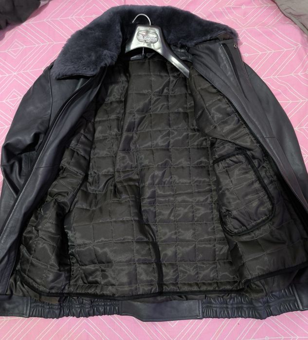 Vand geaca de piele pilot