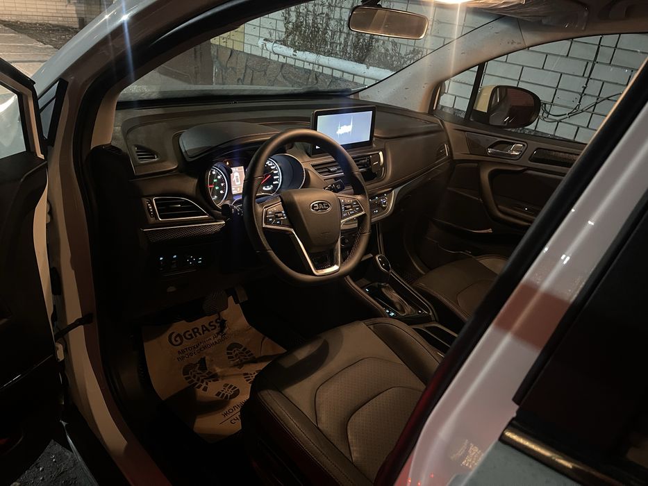 Сдам машину на долгий срок