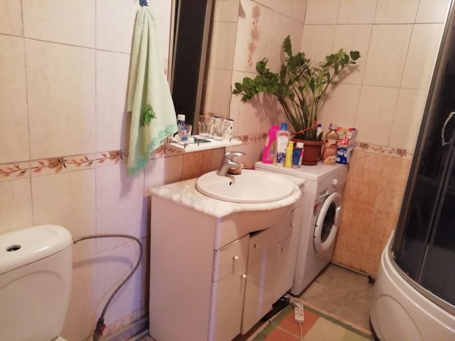 Срочно сдаеться пол дома