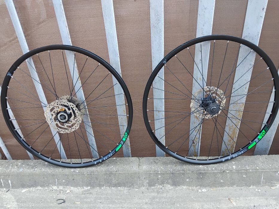 Vând roti pentru bicicleta cube 27,5 din aluminiu