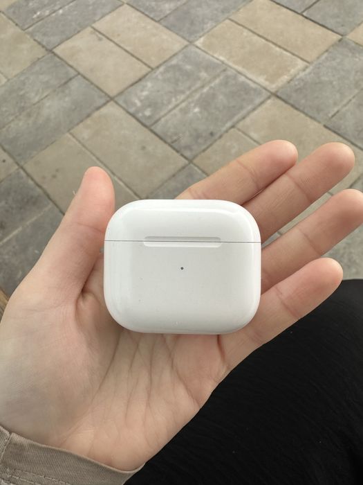 продам air pods 3