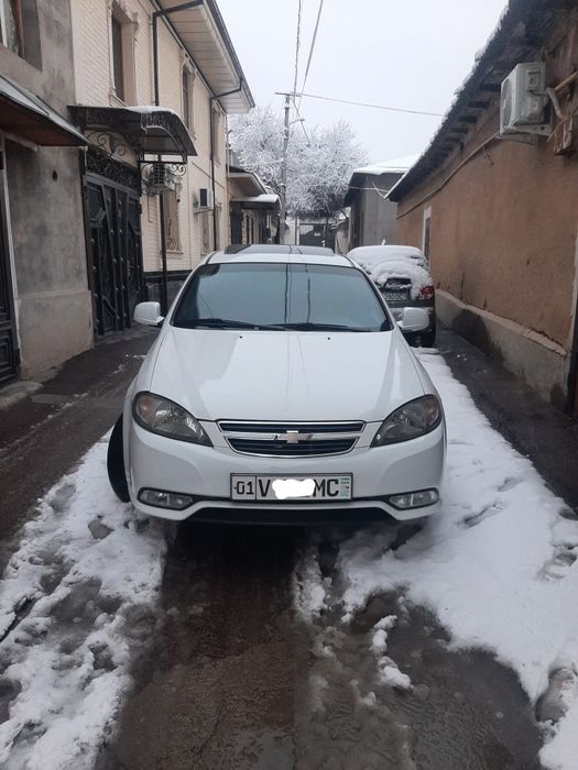 Jentra 1.5 2014 yil 3 pozitsiya Metan gazi bor