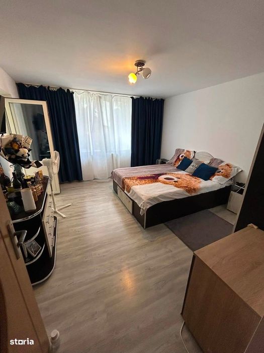 De vanzare garsoniera cu balcon,cf1, etajul 3, mobilata 35000euro