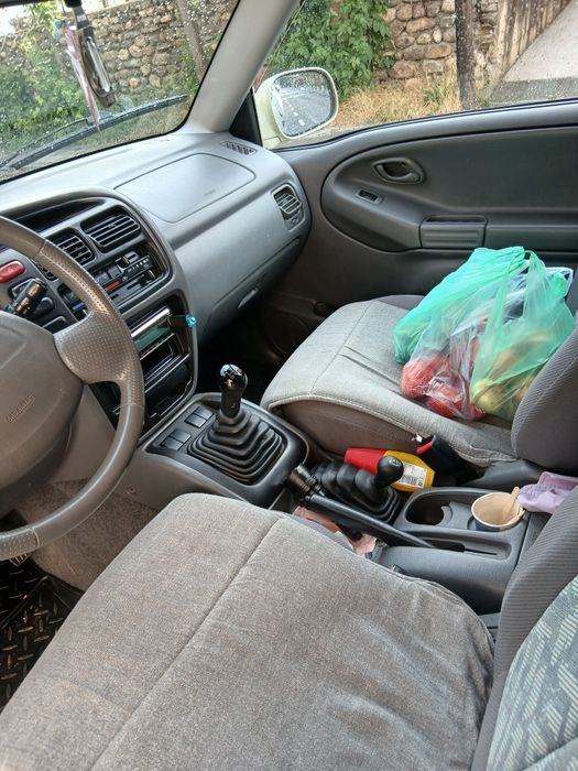 suzuki grand vitara 2000