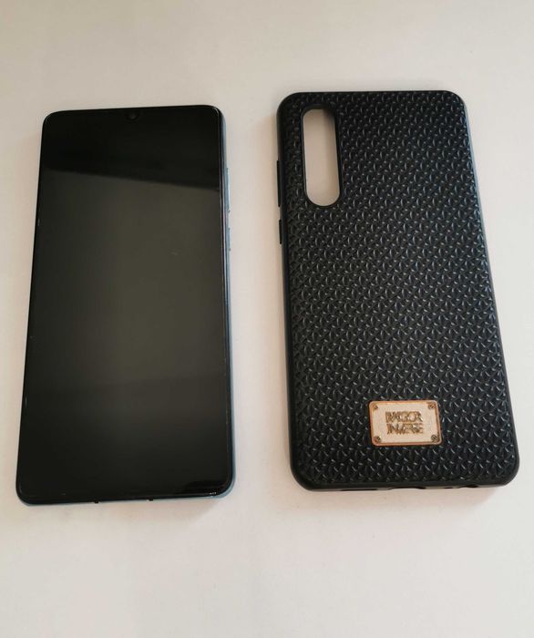 Huawei P30 отличен за смяна дисплей е