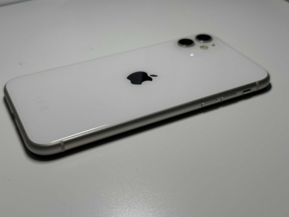 iPhone 11, Alb, 64Gb, Liber de retea | Cod - G828