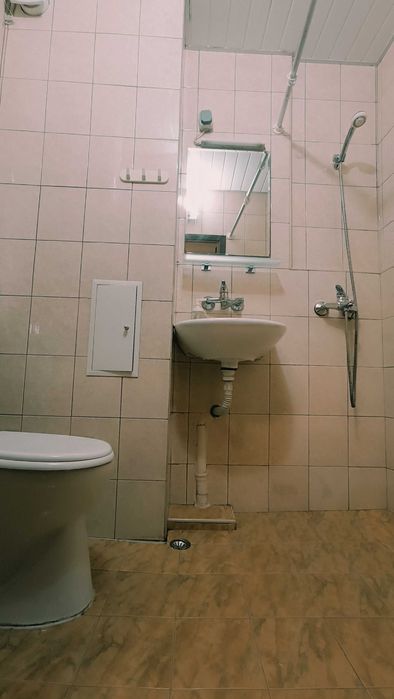 Дава се под наем Тристаен апартамент в Варна, Център - 62 кв.м за 498.27 € - Снимка #10