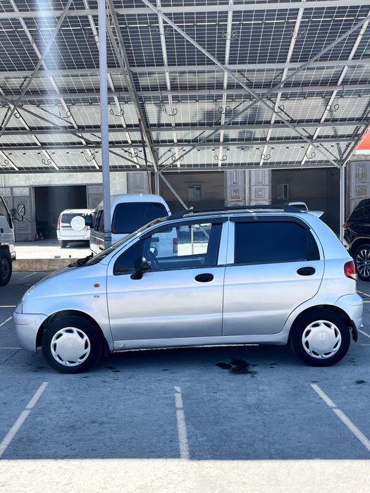 Chevrolet matiz 2012 ideal