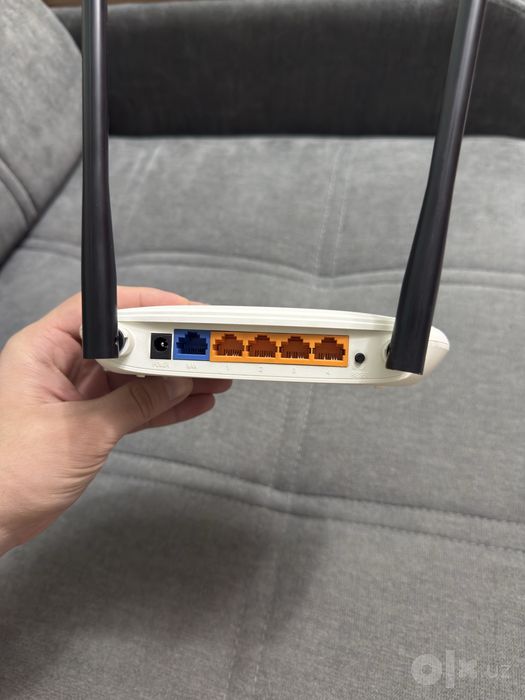 Роутер TP-link.