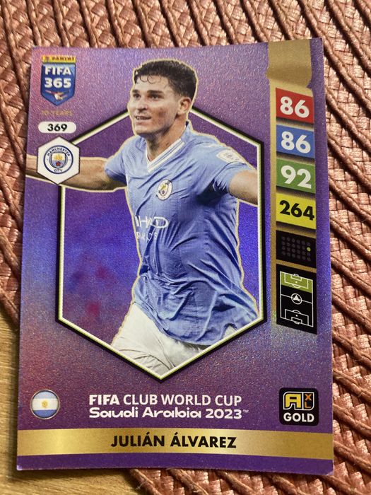 Cartonașe fifa. 7 cartonașe