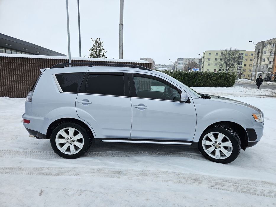 Mitsubishi Outlander, an 2011,automată