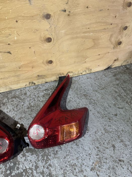 Задние фонари Nissan Juke
