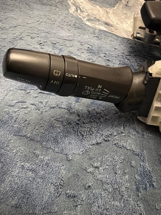 Рулевая колонка Mitsubishi outlander