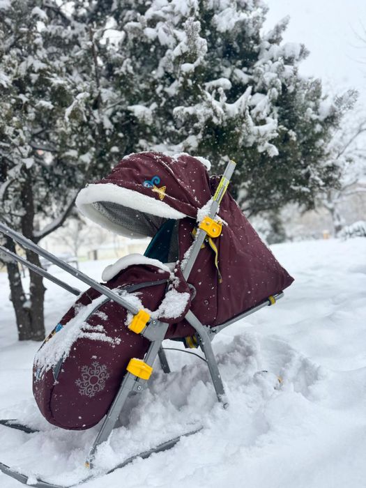 Продаются санки с колесиками