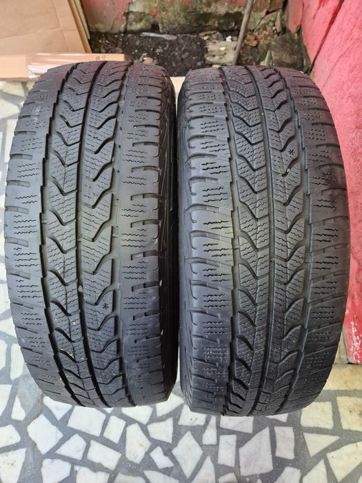 2 Anvelope de IARNA - 215/60/17C - GoodYear - APP NOI - DOT 2020 !