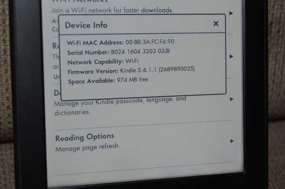 E-book reader Kindle Paperwhite 1 model EY21 – Iluminat, Wi-Fi, Touchscreen, Stare Foarte Bună