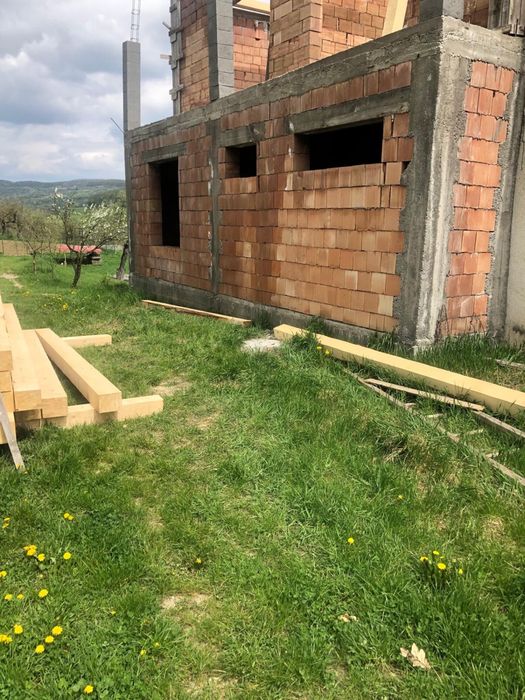 Vand teren cu constructie