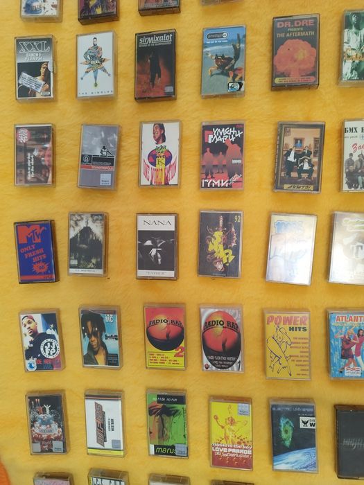 Аудио Касети от Деветдесетте години