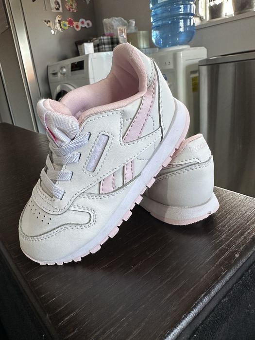 маратонки за момиче, Reebok