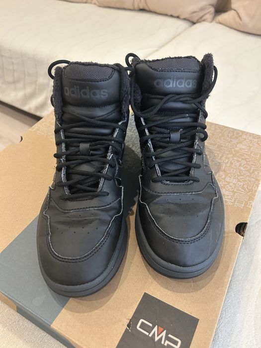 Зимни мъжки боти Адидас